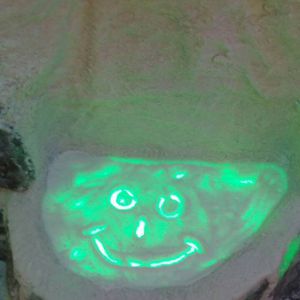 Столы для рисования солью